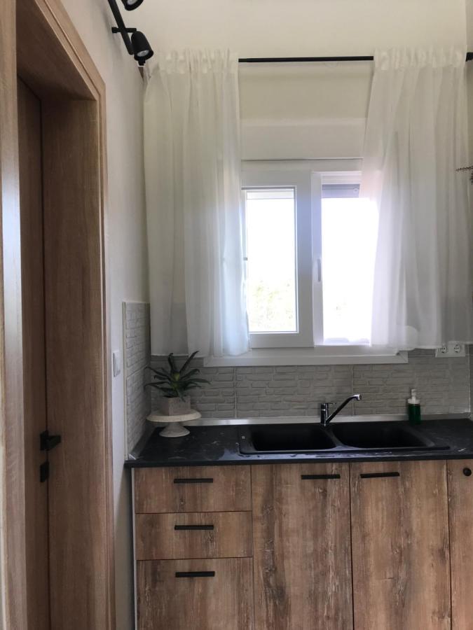 Terra Holiday Homes-Marigold Asproválta Eksteriør bilde